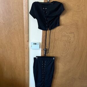 Black Lace-Up Crop Top and Skirt Set 2piece set